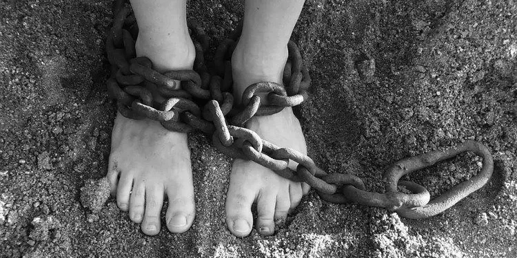 ¿Trabajo infantil o… esclavitud infantil? Una dura realidad mundial | Dr. corriente Lotito C.