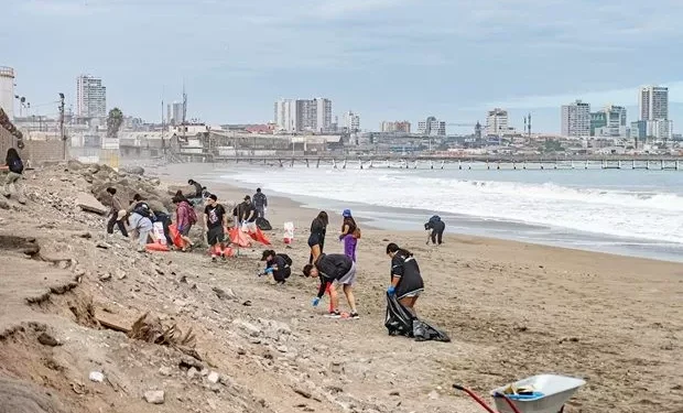 ZOFRI S.A. lideró nueva jornada de limpieza en playa El Colorado